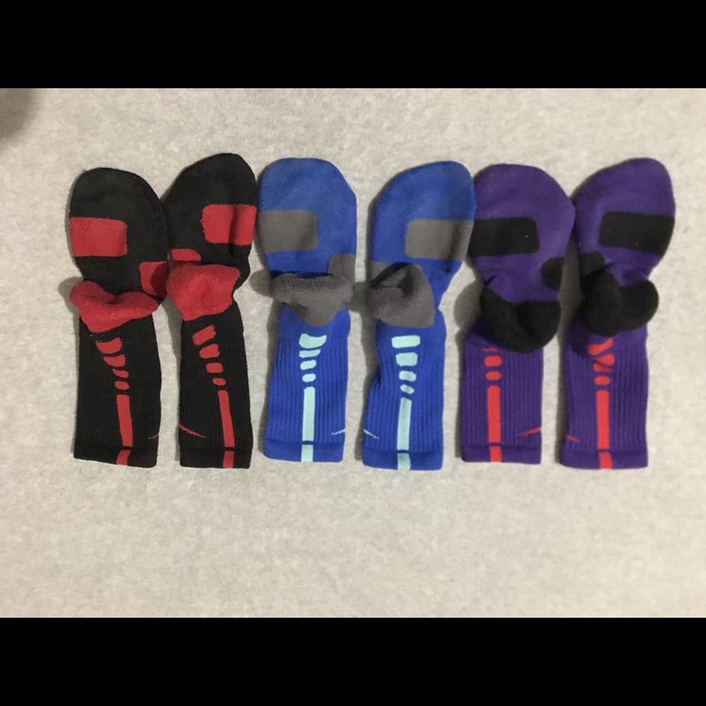 Men’s Small Nike Socks